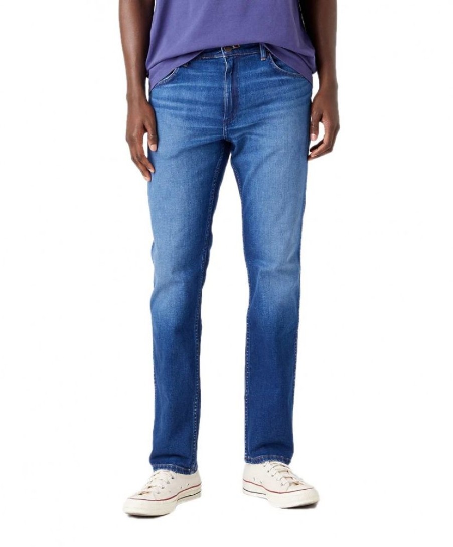 Herren Wrangler Straight Leg | Wrangler Greensboro Jeans Straight Fit In Blauem Used Look