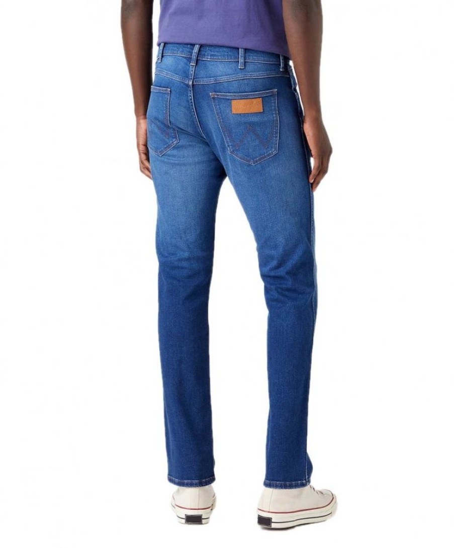 Herren Wrangler Straight Leg | Wrangler Greensboro Jeans Straight Fit In Blauem Used Look