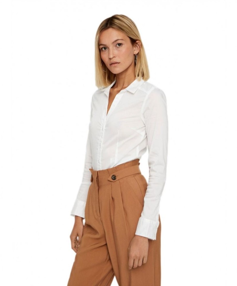 Damen Vero Moda Blusen | Vero Moda Bodybluse Lady In Weis Mit Kentkragen