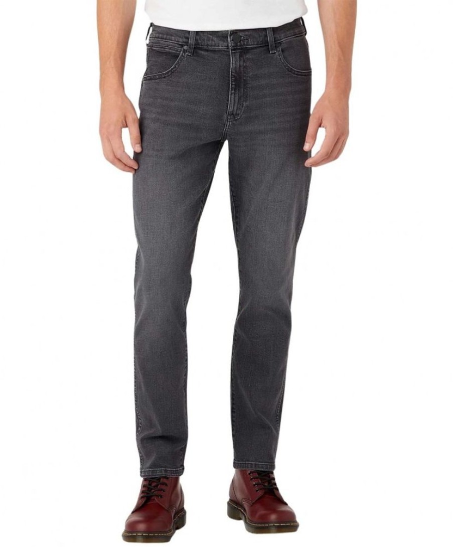 Herren Wrangler Tapered | Wrangler Larston Jeans Tapered In Dunkelgrau