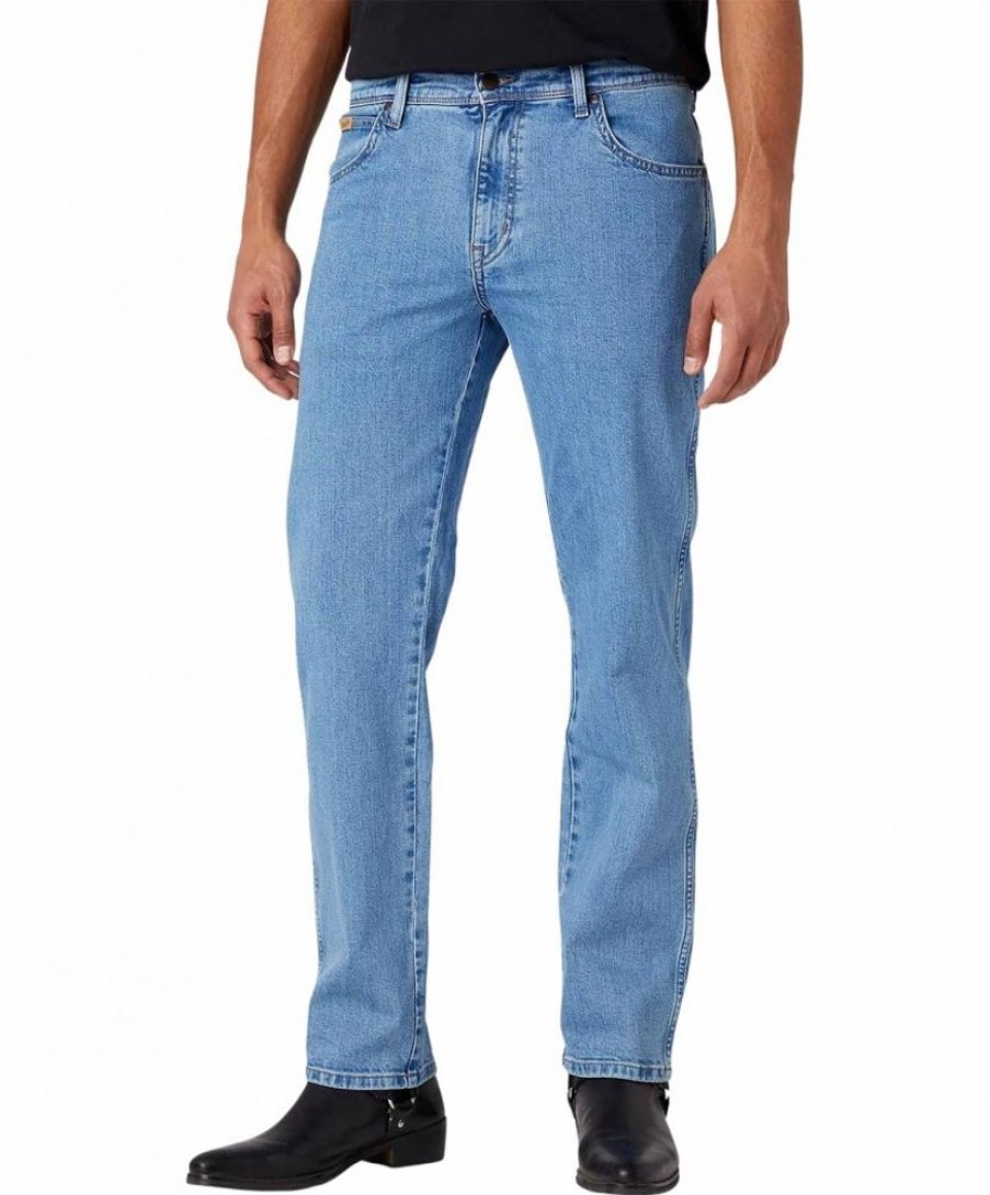 Herren Wrangler Regular Fit | Wrangler Texas Stretch Jeans In Hellblauer Waschung