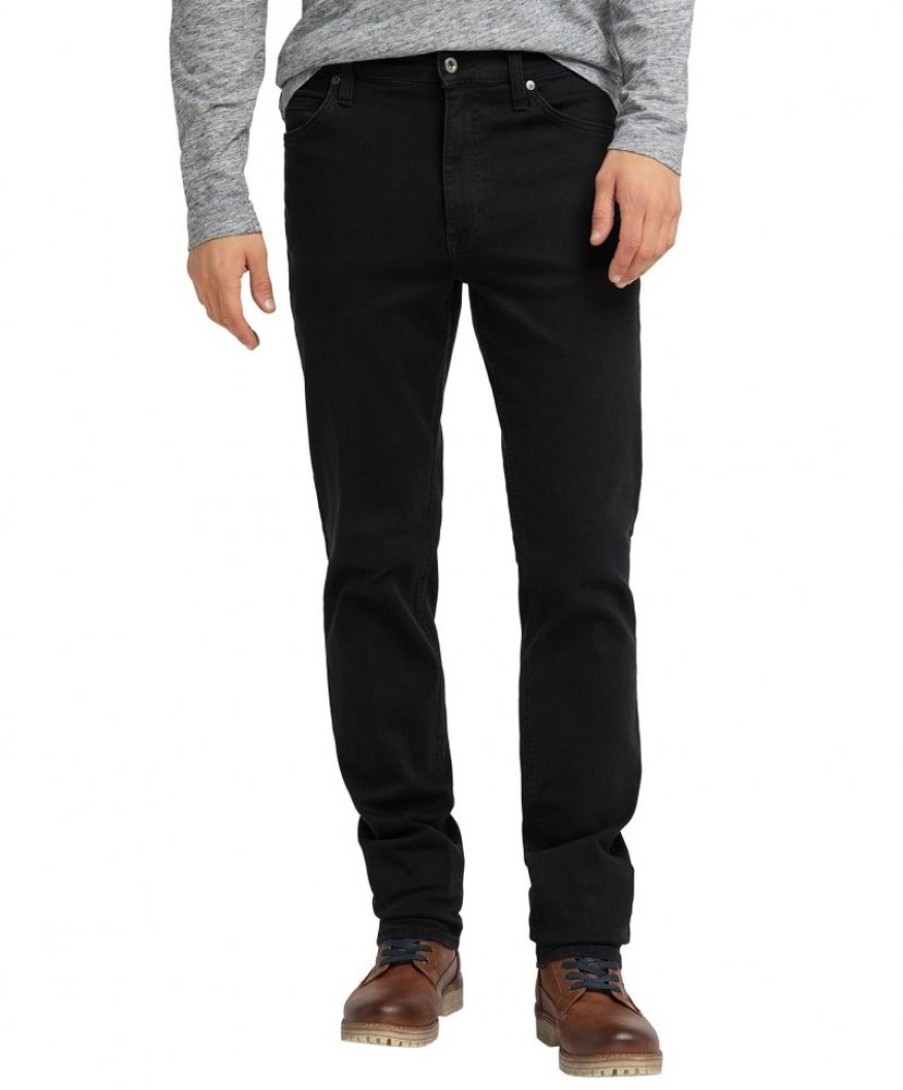 Herren Mustang Tapered | Mustang Jeans Tramper Tapered In Weichem Black Denim